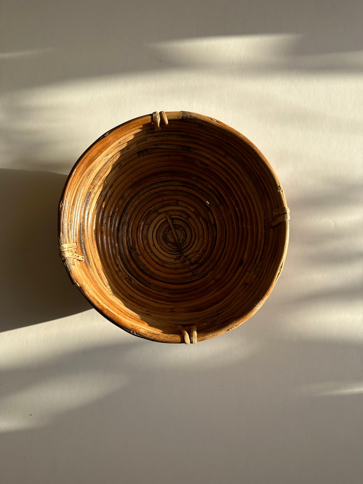 Coiled cane fruit bowl - Small
